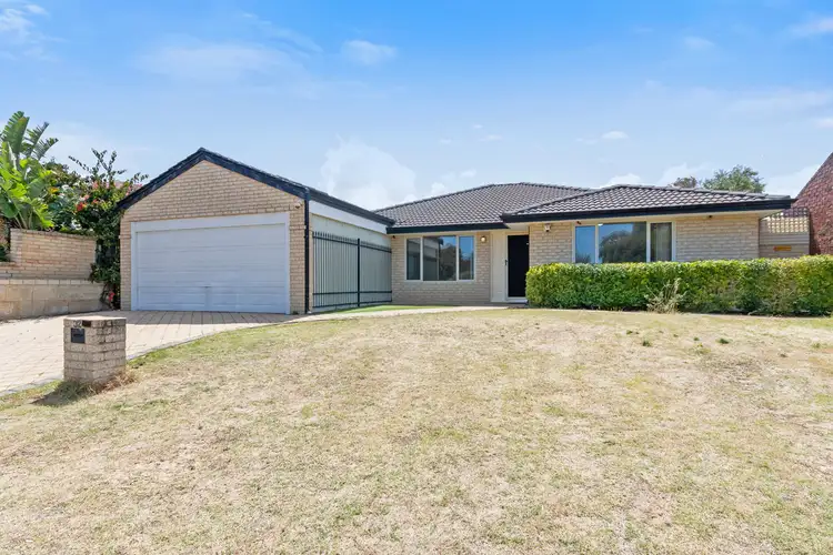 32 Monkton Place, Kinross WA 6028