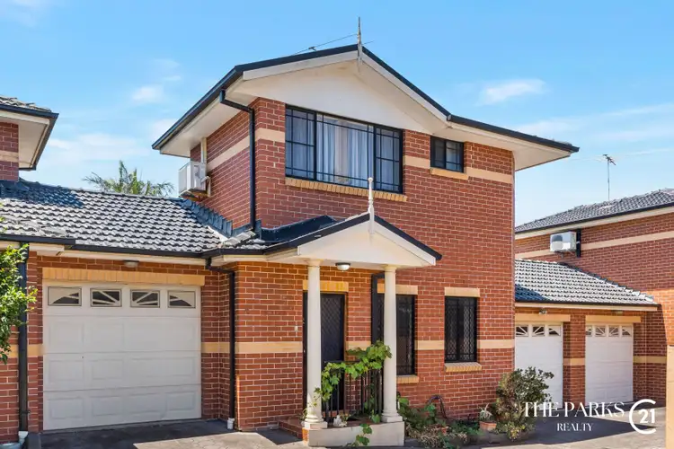 12/10-12 Justin Street, Smithfield NSW 2164