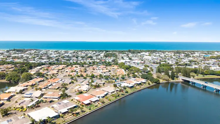 17/10 Melody Court, Warana QLD 4575