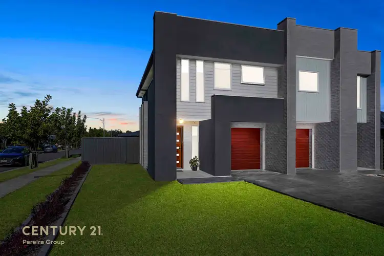 90b Easton Avenue, Spring Farm NSW 2570