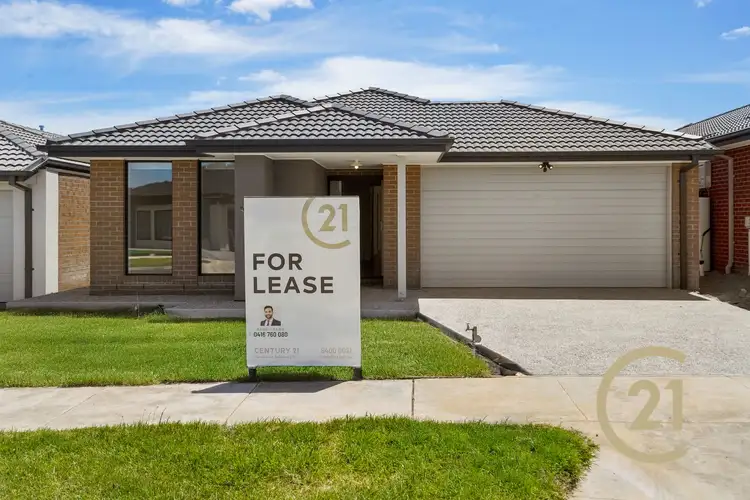 13 Sparrowhawk Crescent