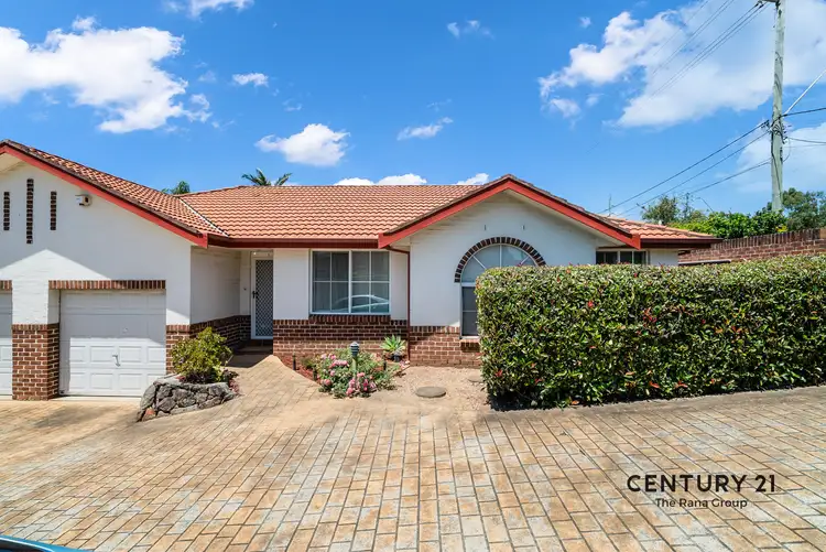 1/209 Old Windsor Road, Northmead NSW 2152