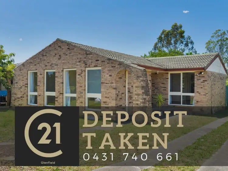 17 Adrian Street, Macquarie Fields NSW 2564