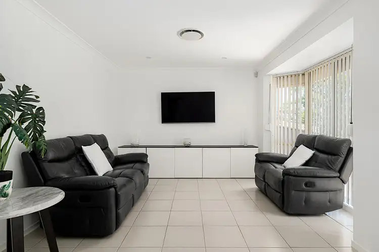 Fourth view of Homely house listing, 2 Dexter Place, Plumpton NSW 2761