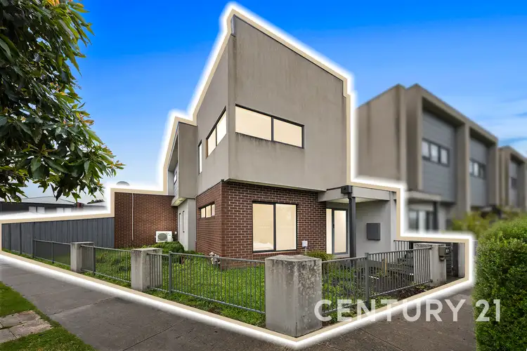 1 Woodbine Street, Pakenham VIC 3810