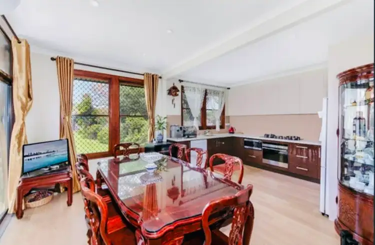 28 Cotswold Street, Westmead NSW 2145
