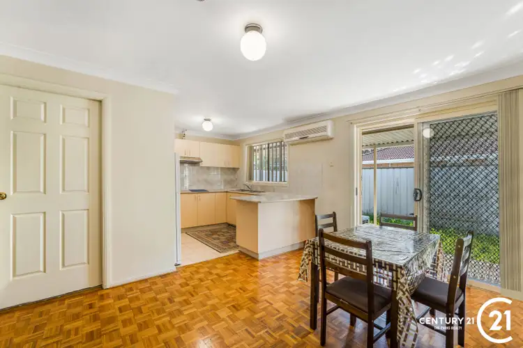 Fifth view of Homely house listing, 3/6 Leah Close, Smithfield NSW 2164