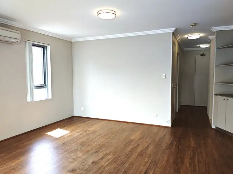 Second view of Homely unit listing, 5/33 Martin Place, Mortdale NSW 2223