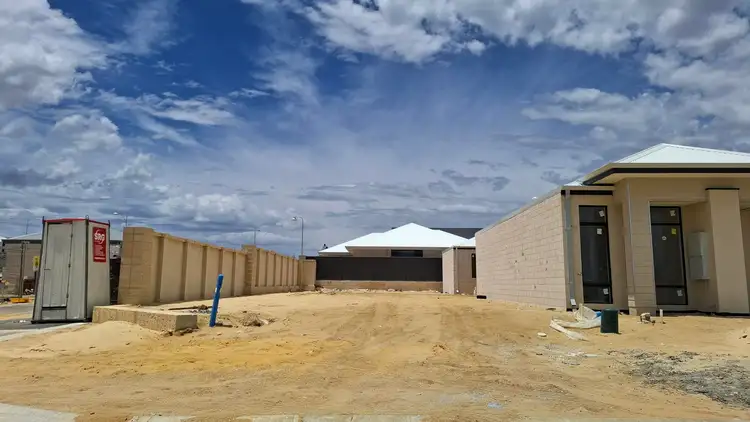 5 Napoli Way, Mindarie WA 6030