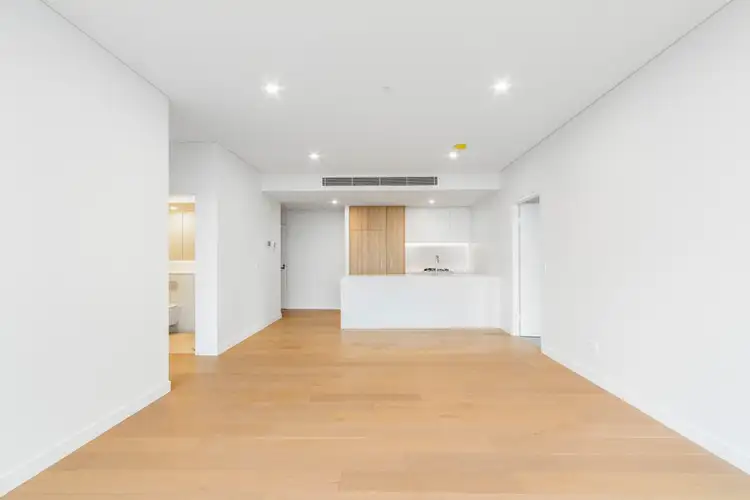 A301 888 Pacific Highway