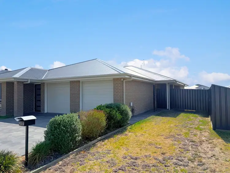 2/112 Averys Lane, Heddon Greta NSW 2321