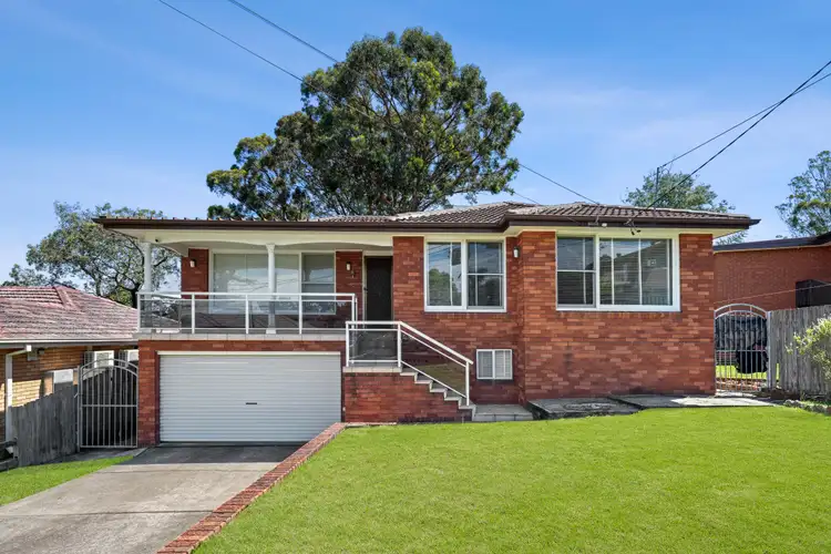 4 Higgins Street