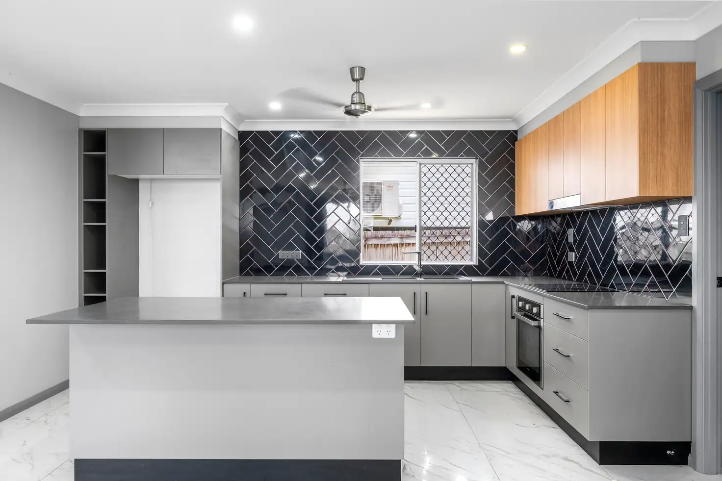 Main view of Homely house listing, 35 Carr Street, Hermit Park QLD 4812