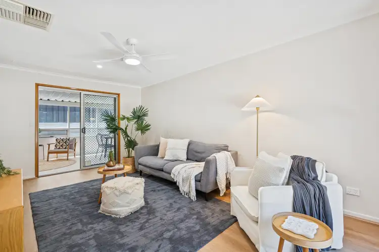 Second view of Homely house listing, 2 Vincent Court, Hackham SA 5163