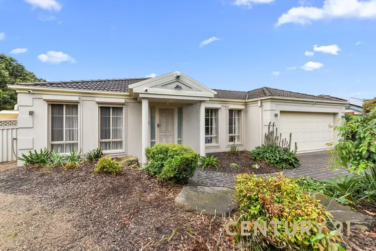 24 Spring Circuit, Pakenham VIC 3810