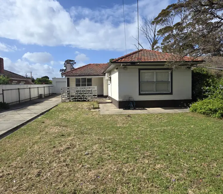 5 Lionel Avenue, Blair Athol SA 5084