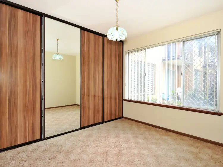 Fourth view of Homely unit listing, 2/171 Safety Bay Road, Shoalwater WA 6169