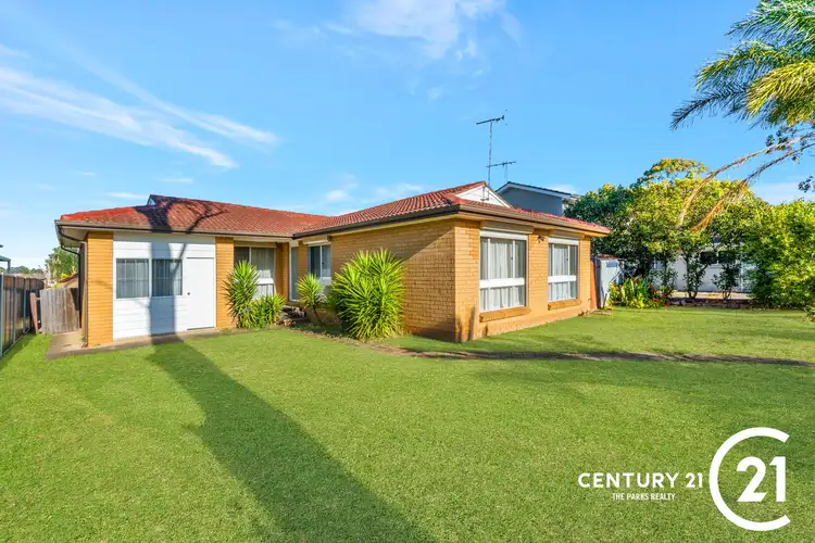 3 Bronte Close, Wetherill Park NSW 2164