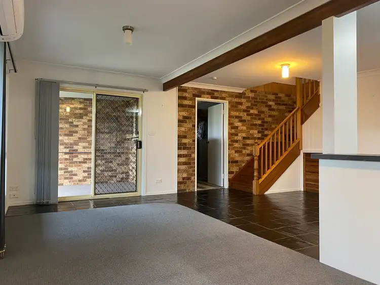 Third view of Homely semi-detached listing, 2/22 Pendara Crescent, Lismore Heights NSW 2480