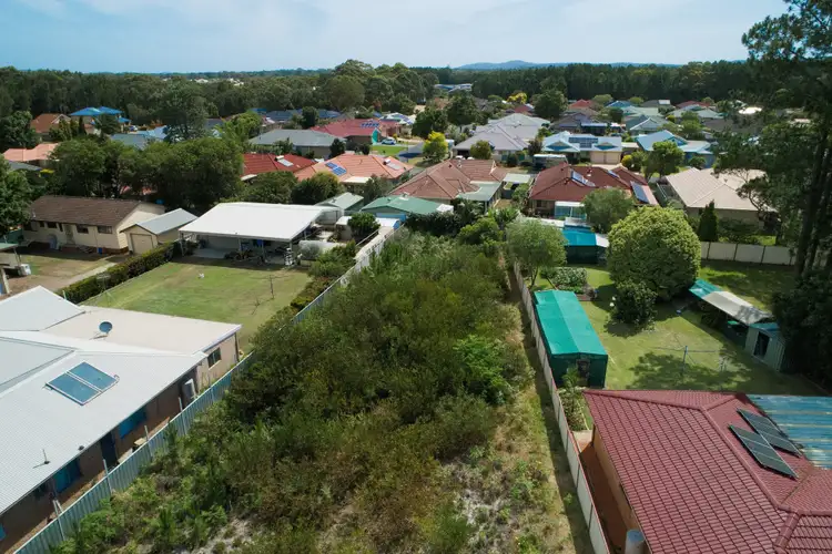 11 Myall Street, Tea Gardens NSW 2324