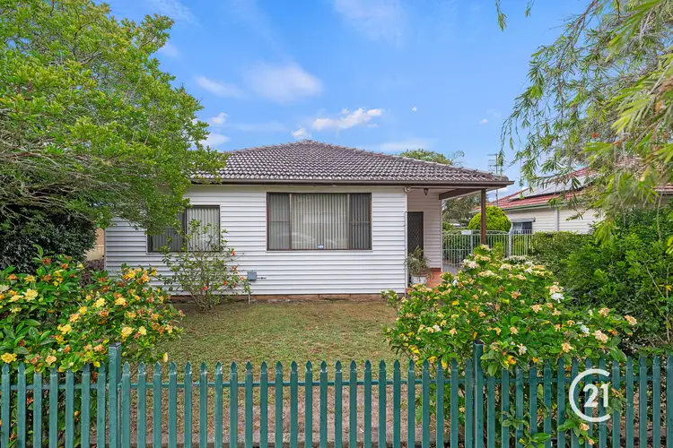 13 Boomerang Road, The Entrance NSW 2261