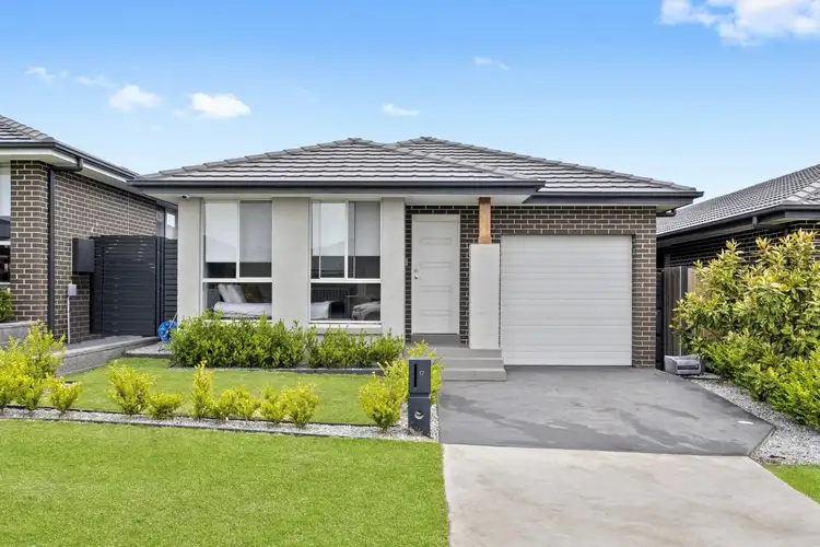 17 Rowan St, Oran Park NSW 2570