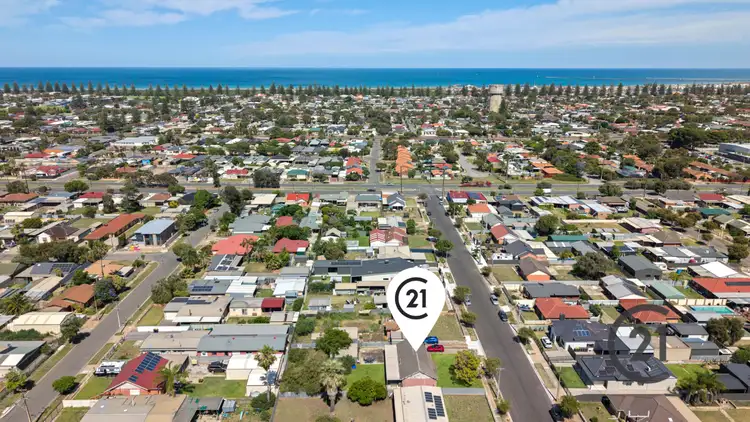 16 Hamilton Avenue, Osborne SA 5017