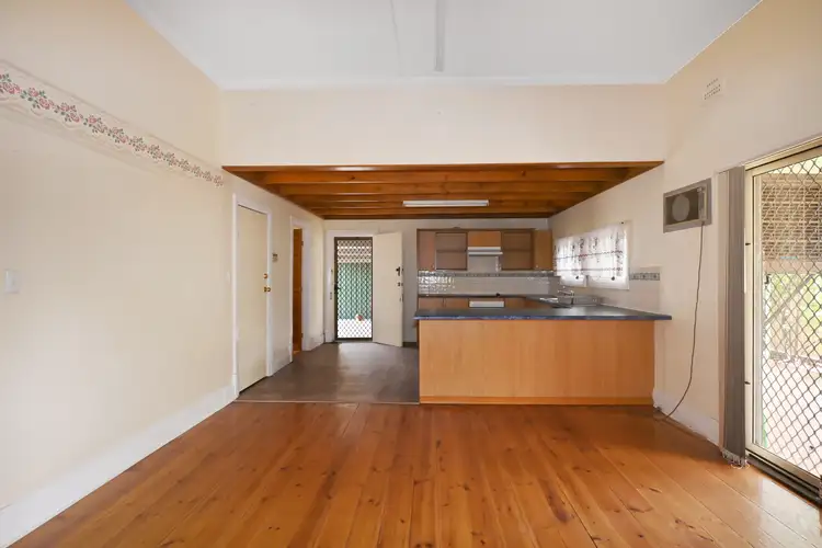 Fifth view of Homely house listing, 103 Piper Street, Broken Hill NSW 2880