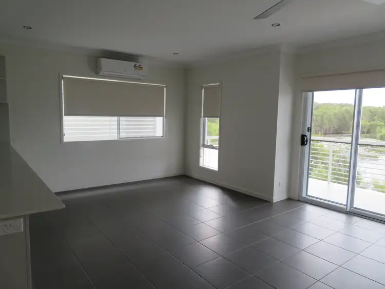 Fourth view of Homely house listing, 10 Viridian Circuit, Birtinya QLD 4575