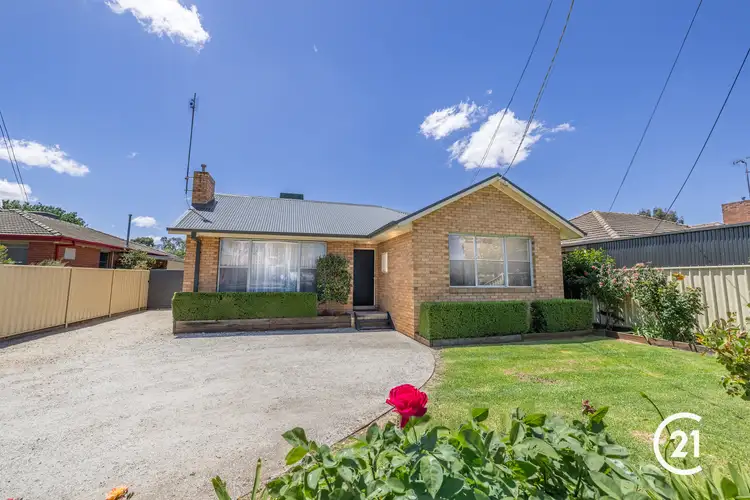 246 Ogilvie Avenue, Echuca VIC 3564