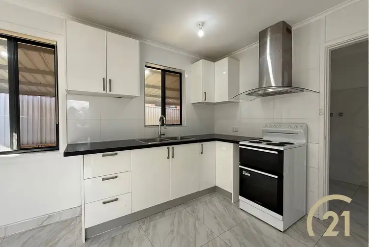 9a Albany Street, Busby NSW 2168