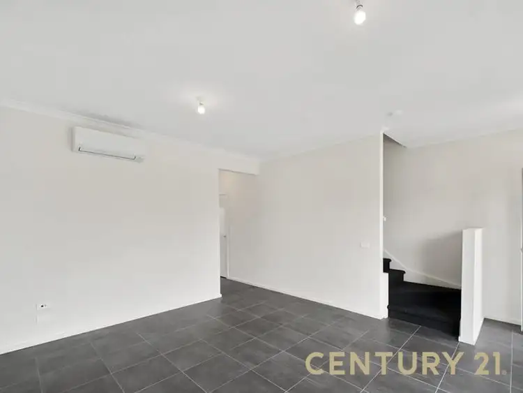 Second view of Homely house listing, 4 Langley Way, Pakenham VIC 3810