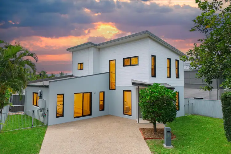 6 Saint John Street, Belgian Gardens QLD 4810