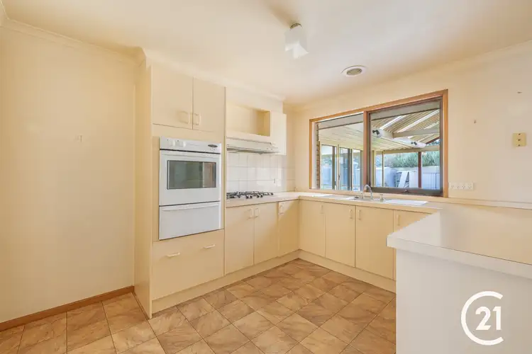 Second view of Homely house listing, 3 Clyde Court, Echuca VIC 3564