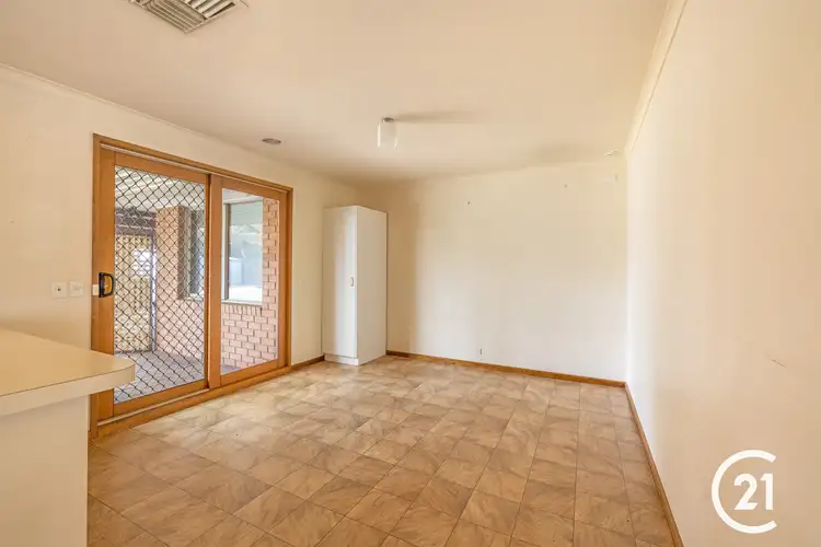 Third view of Homely house listing, 3 Clyde Court, Echuca VIC 3564