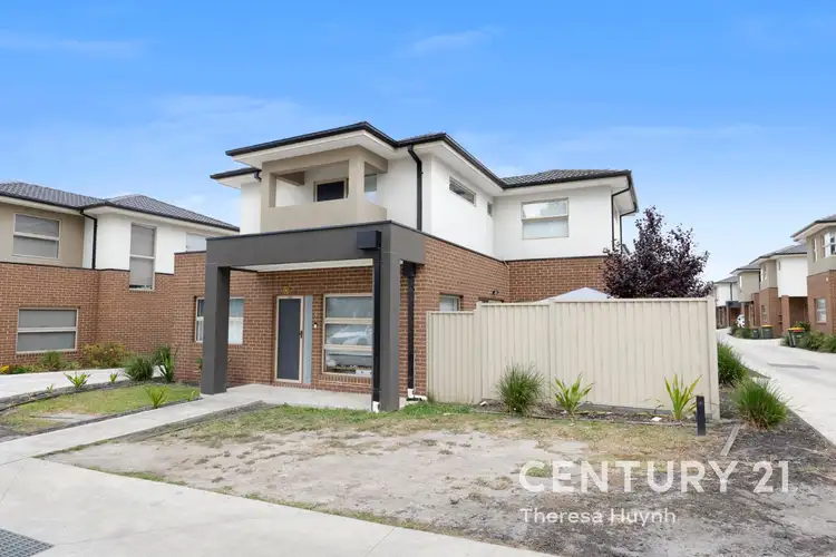 Fifth view of Homely townhouse listing, 2 Jaffna Place, Springvale South VIC 3172