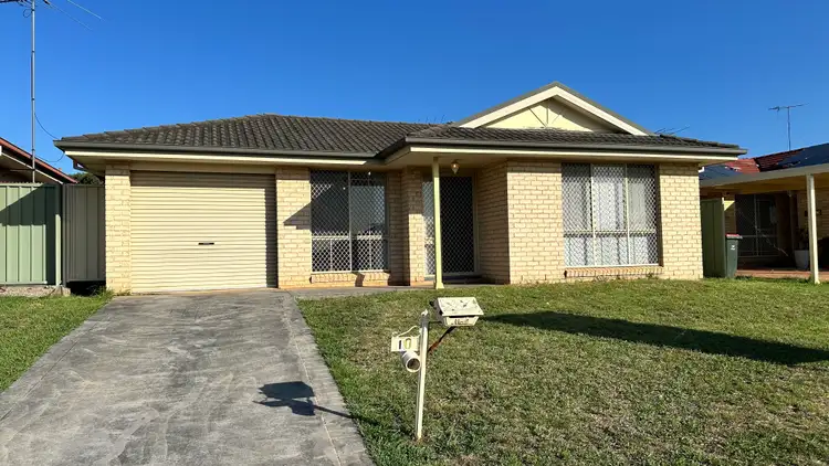 10 Edward Edgar Street, Minto NSW 2566