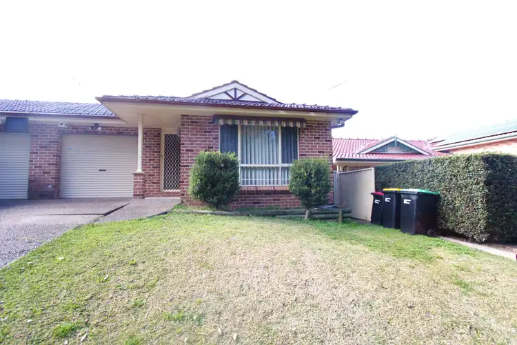 20B Cato Way, Casula NSW 2170