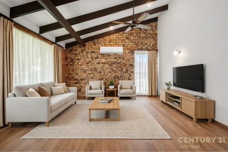 2/39 West High Street