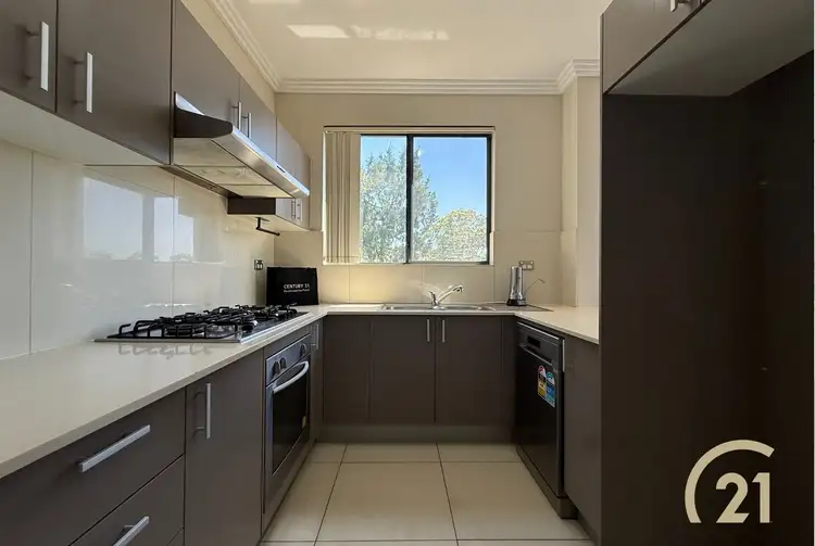 12/328 Woodville Road