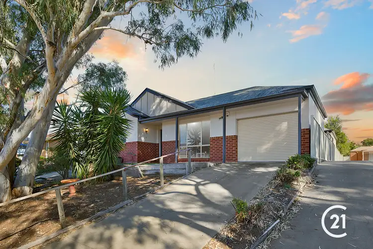1/63 Landsborough Street