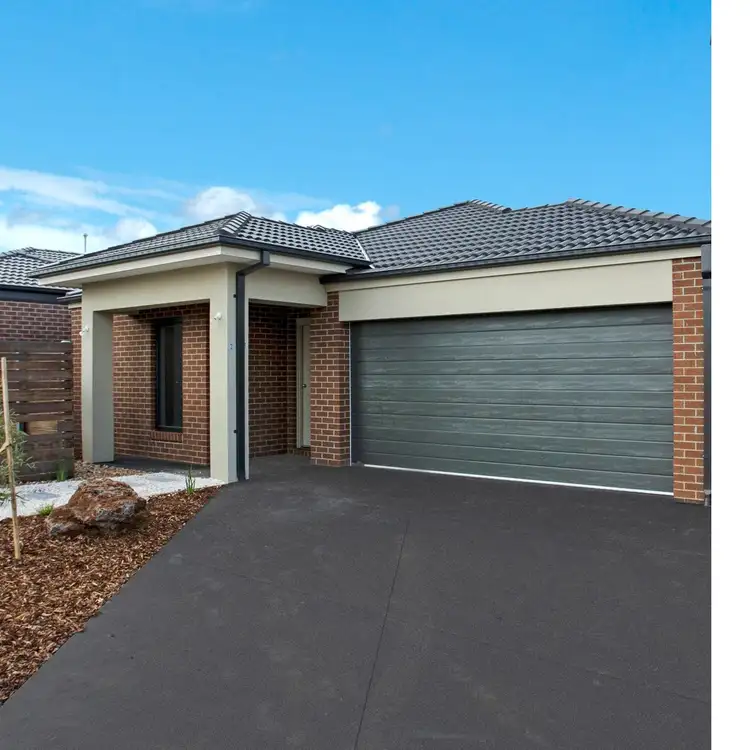 23 Higgins Street