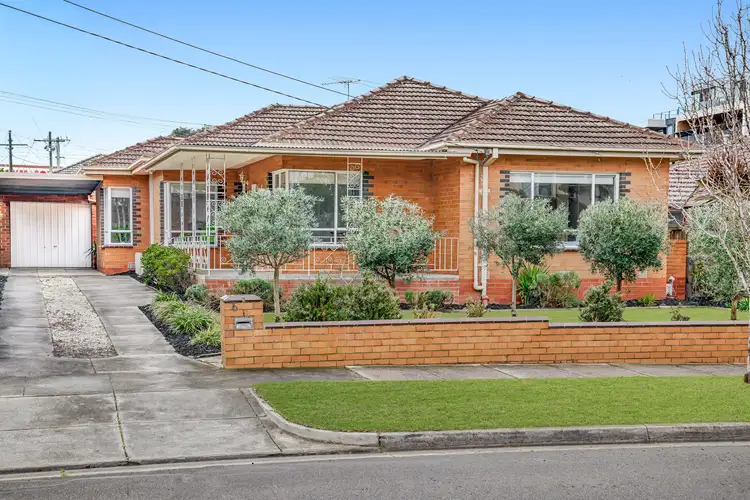6 Marrbridge Road