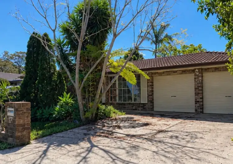 17 Hoskin Street