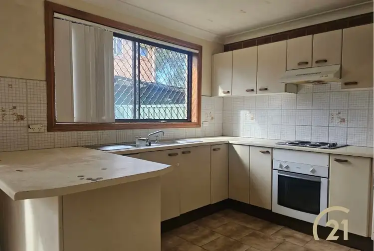 3/12 Crosio Place, Bonnyrigg NSW 2177