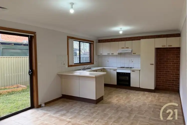 3/12 Crosio Place, Bonnyrigg NSW 2177