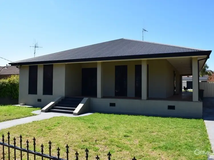 49 Forbes Road, Parkes NSW 2870