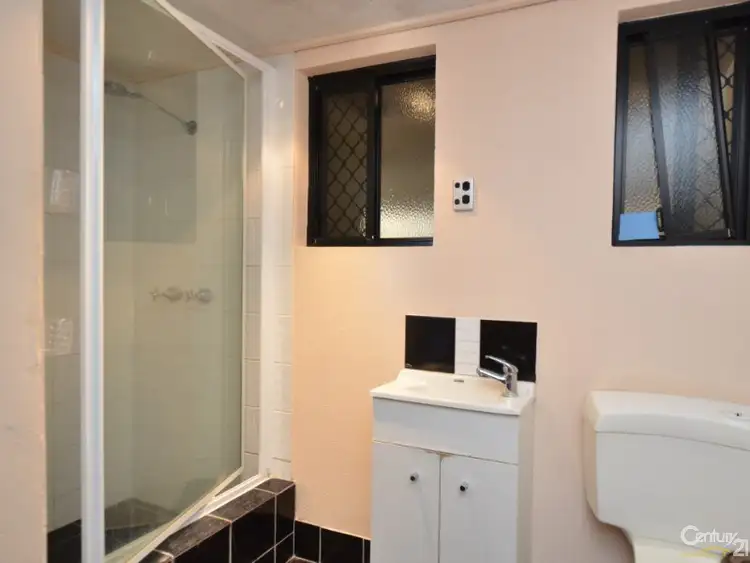 Fifth view of Homely unit listing, 6/27 Gilbert Crescent, Castle Hill QLD 4810