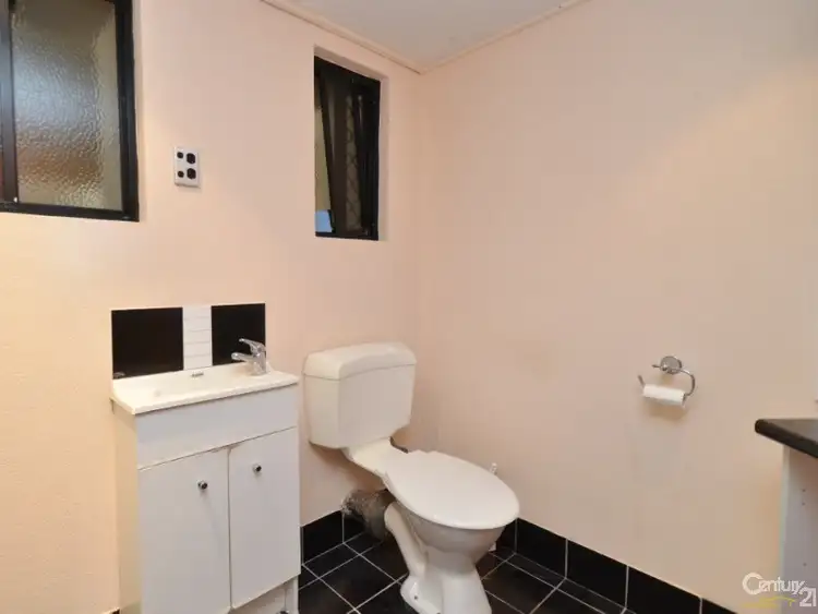 Sixth view of Homely unit listing, 6/27 Gilbert Crescent, Castle Hill QLD 4810