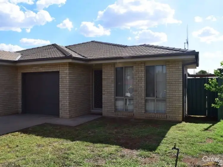Main view of Homely semi-detached listing, 4/80 Close Street, Parkes NSW 2870